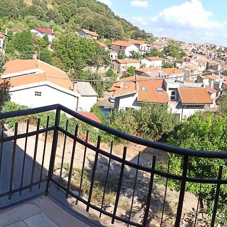 Apartmán Casa Sias Santu Lussurgiu Exteriér fotografie