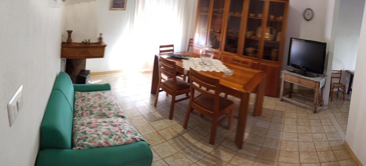 Apartmán Casa Sias Santu Lussurgiu Exteriér fotografie